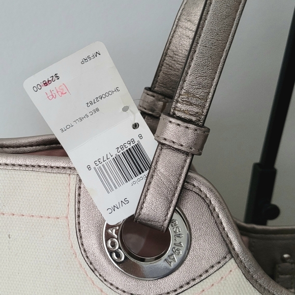 Coach Cream And Coral Shell Tote - Picture 8 of 16
